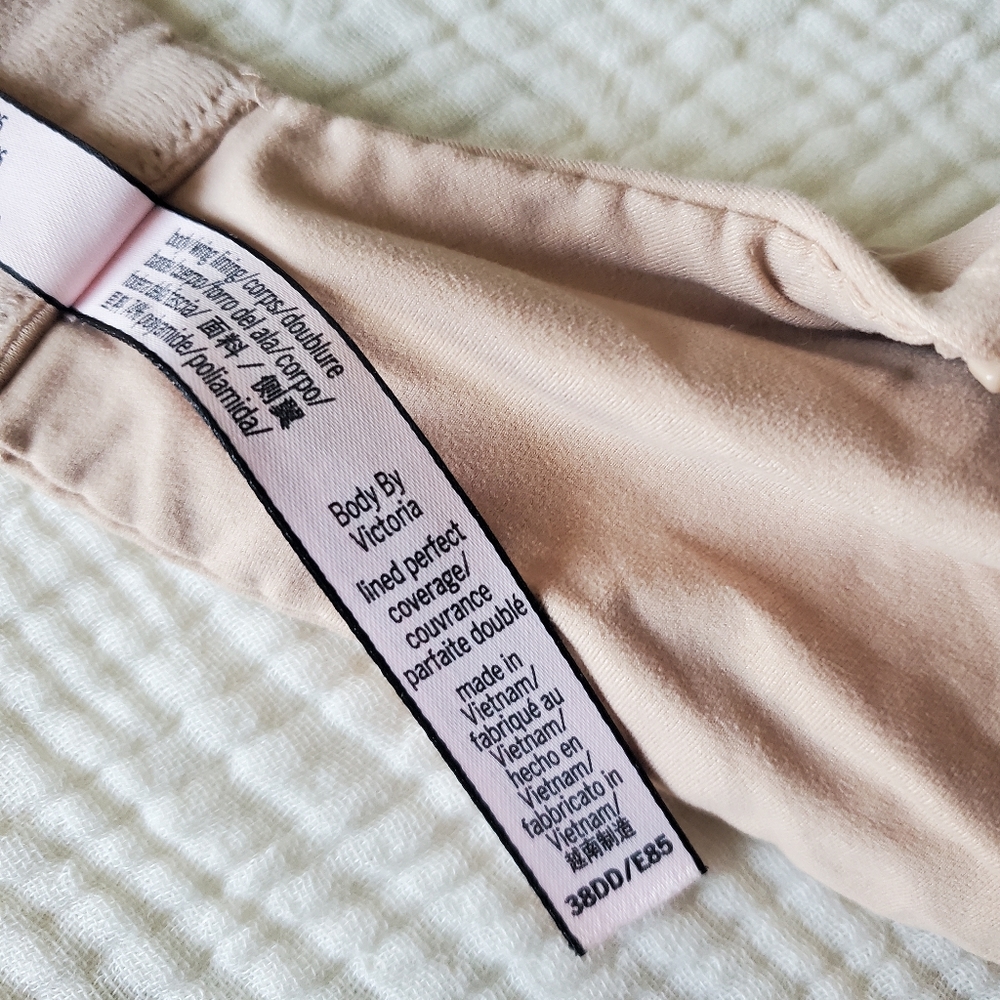 Euc Vs Body Lined Perfect Coverage - image 4